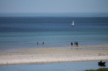 VED STRANDEN - LYSTRUP STRAND, revletur